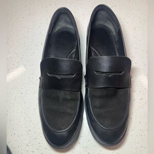 Cole Haan Women’s Geneva Black Leather Penny Loafers Size 7.5B